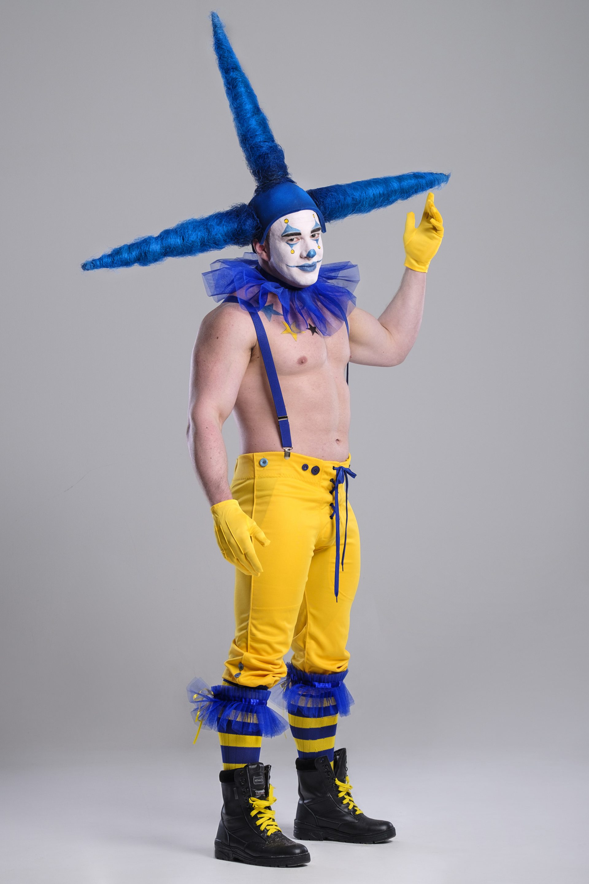 Clown host