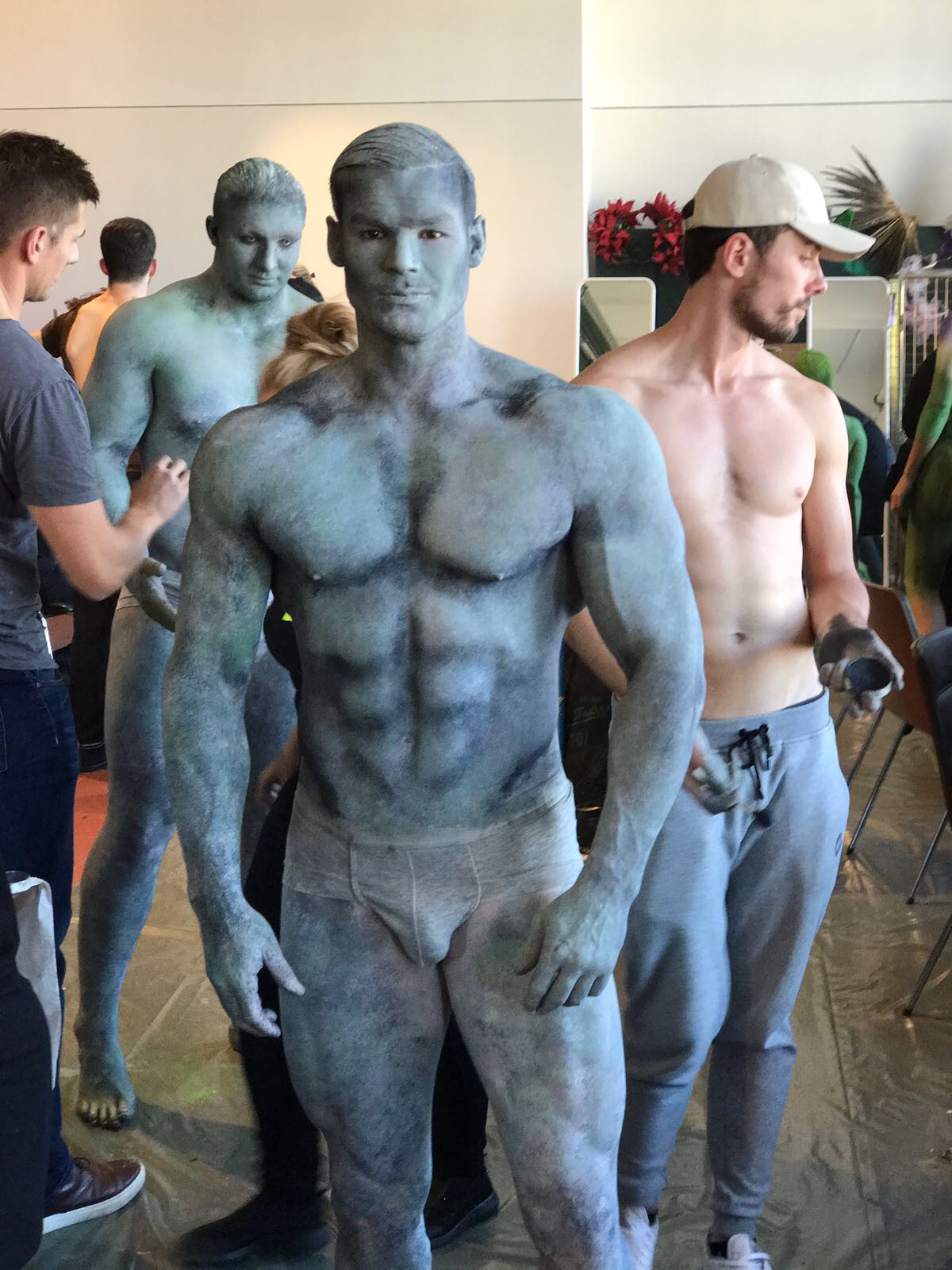 Body painted male fitness model statue living statues myles leask