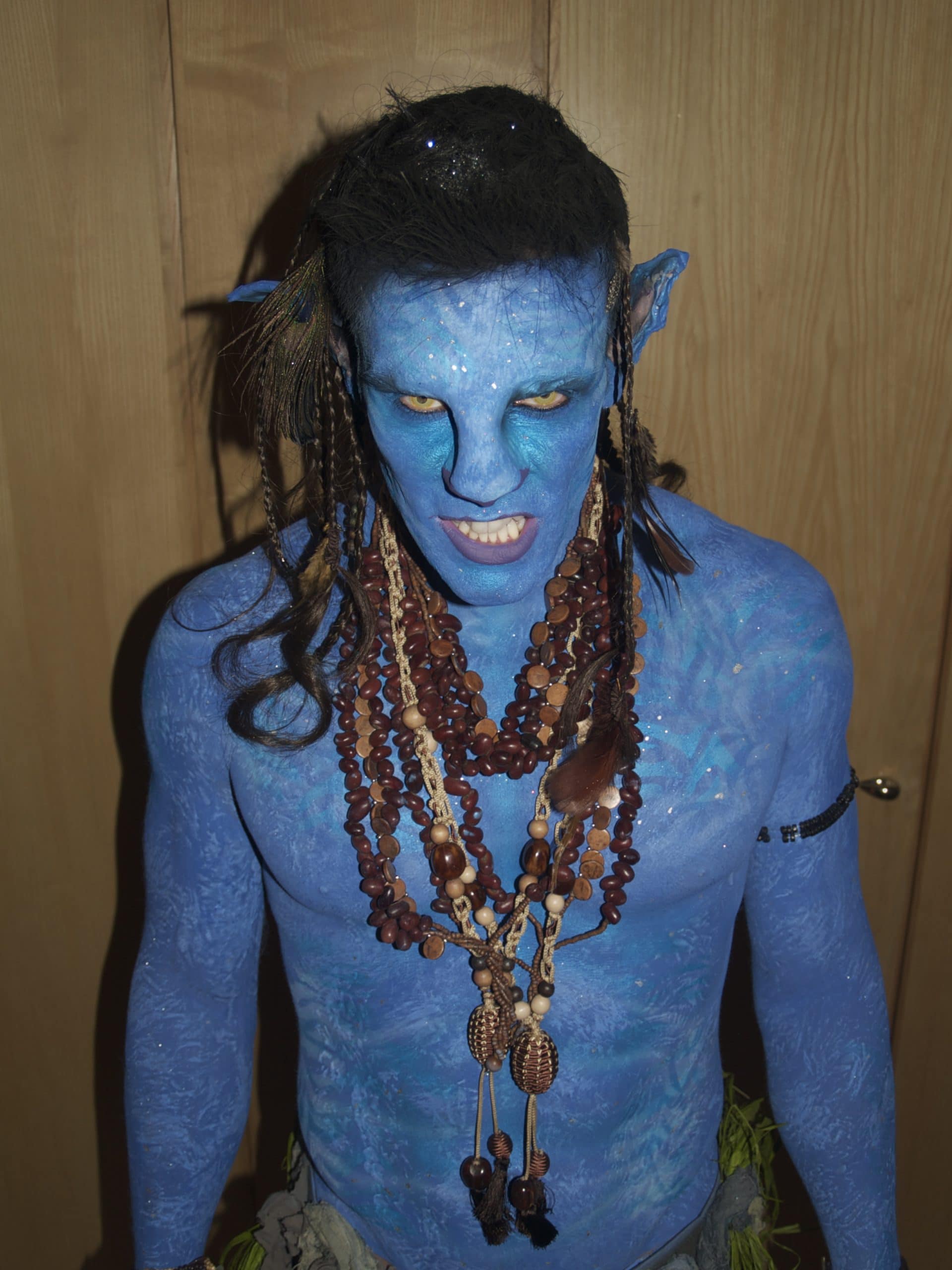 Jack Jefferson body painted as an avatar avi for the wig party London