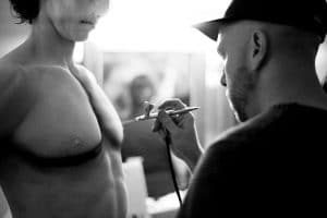 Airbrush body painter